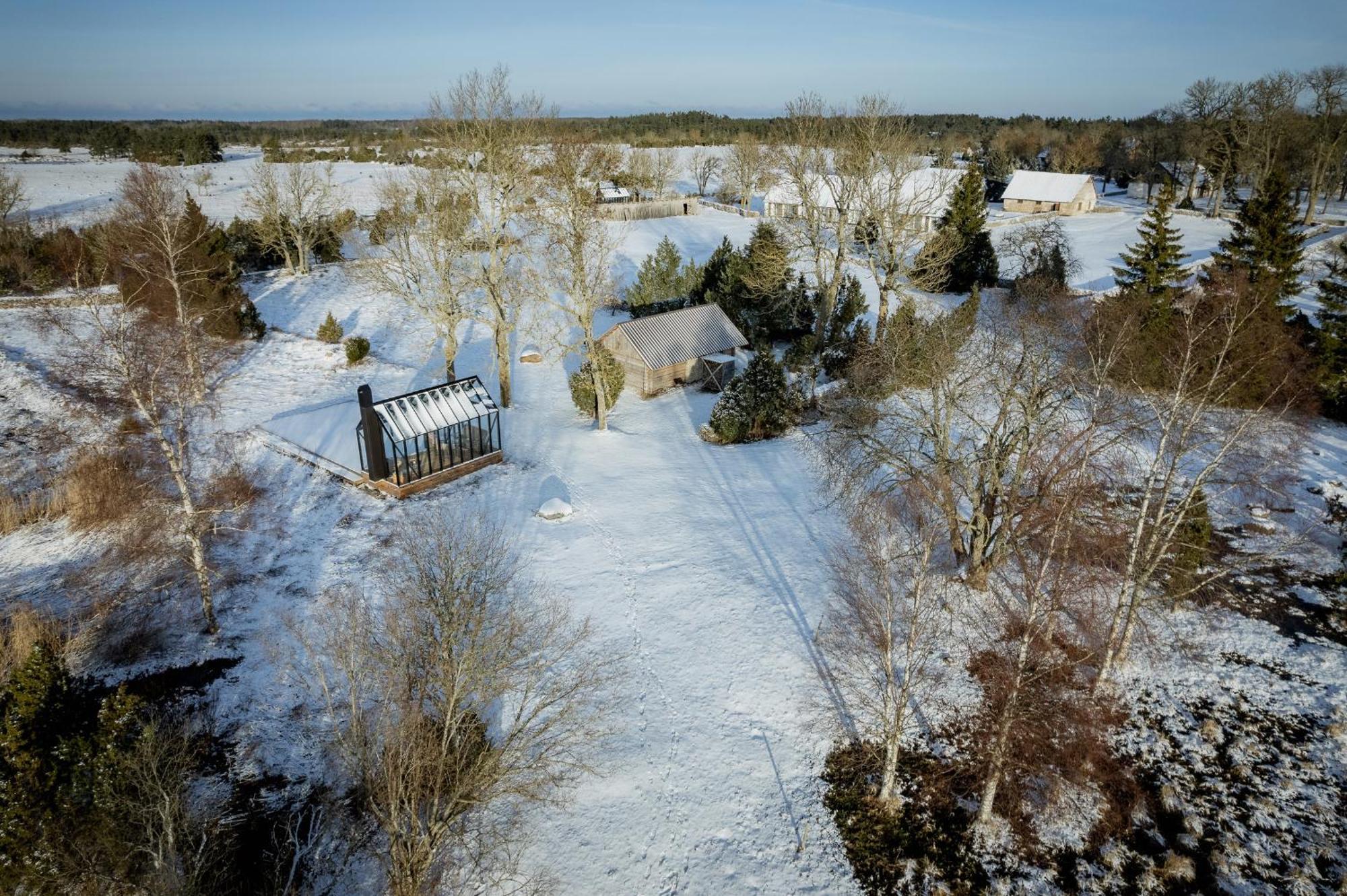 Hotel Pilguse Residency Jogela Exteriér fotografie